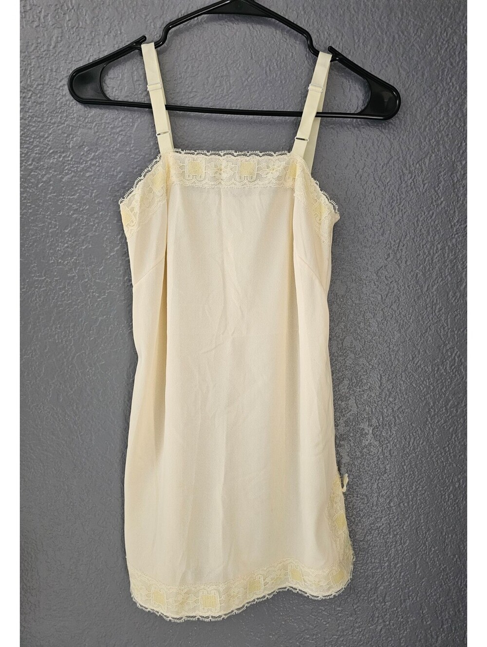 Girl's Vintage Carter's Dress Slip Size 9-10 4417 Lace Yellow Adjustable Straps